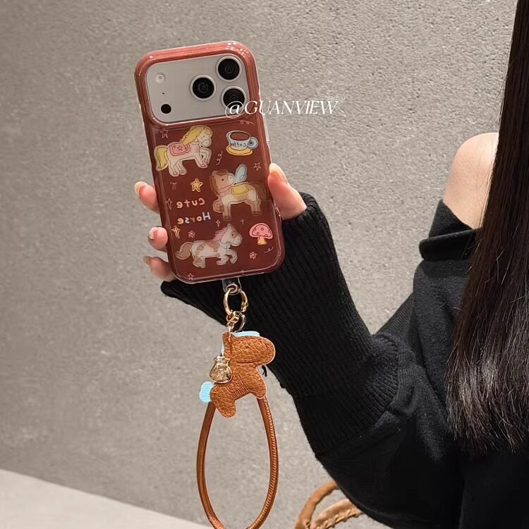 卡通棕色手绘小马挂绳手机壳