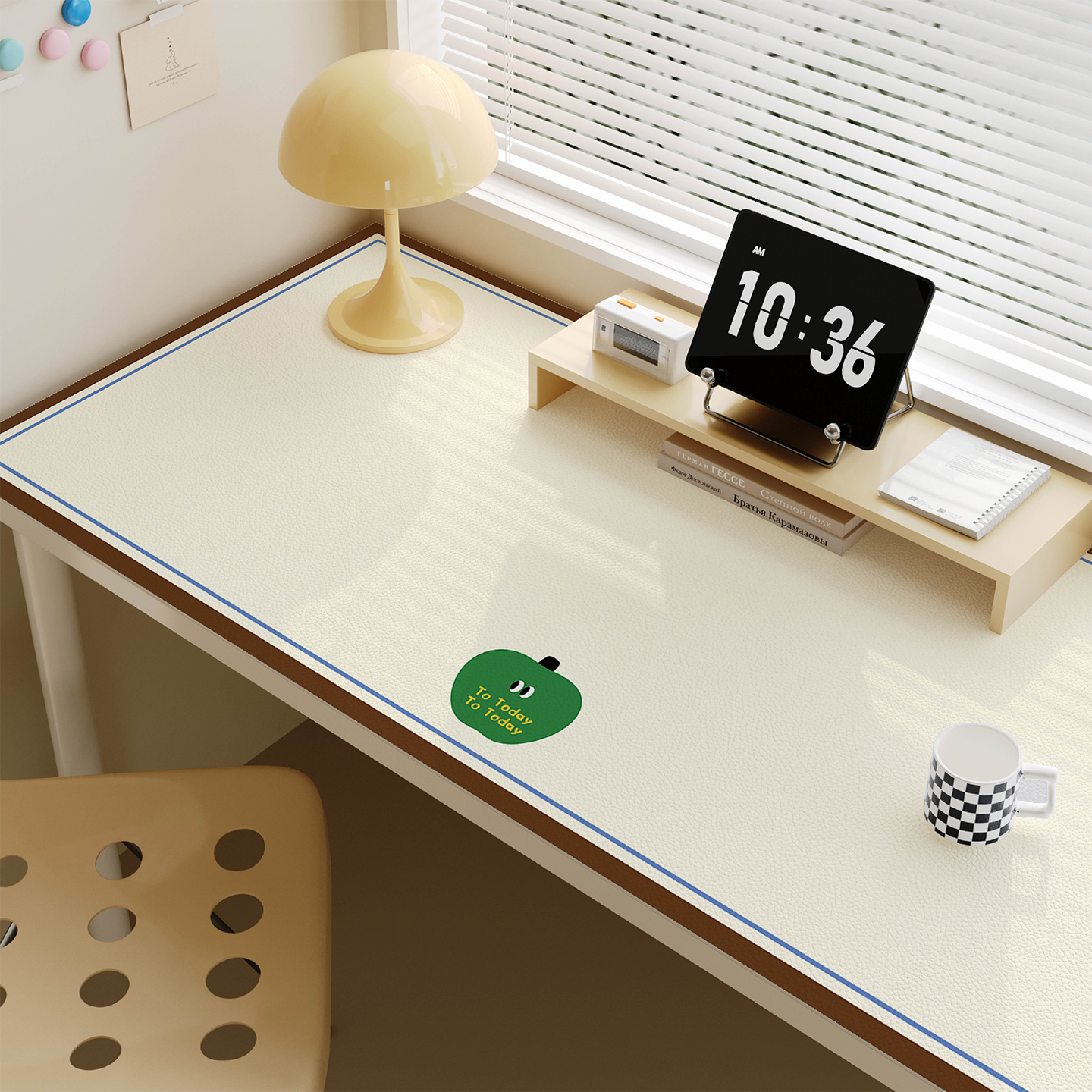 中古风卡通苹果书桌垫子防水防油