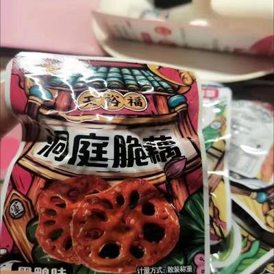 天裕福香辣土豆片海带丝藕片休闲零食素食蔬菜干大礼包学生下饭菜