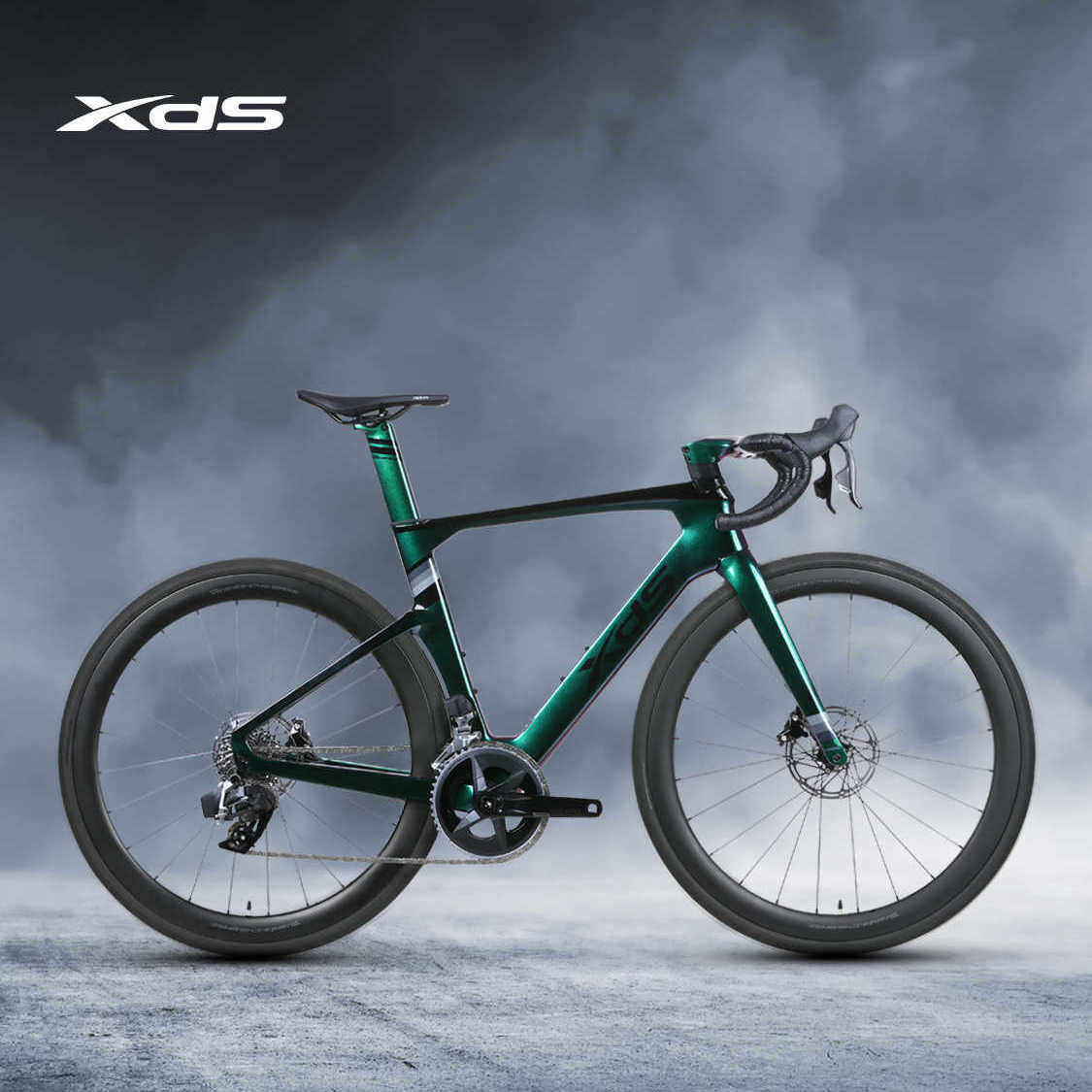 喜德盛公路自行车AD7碳纤维破风24速电子变速油压碟刹竞技赛车