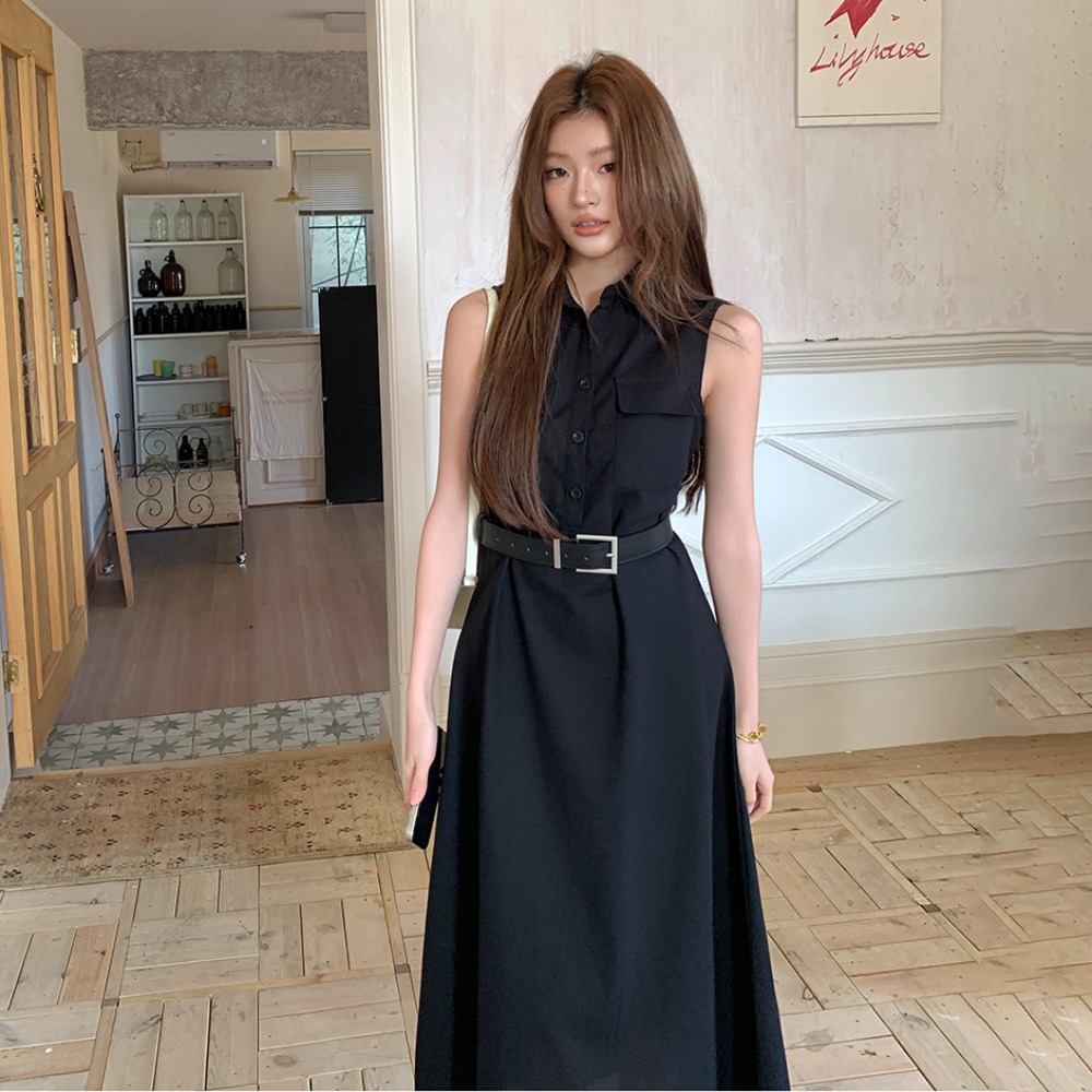 实拍2025春夏新款别致长裙气质高级感轻奢减龄无袖连衣裙女配腰带