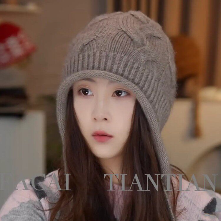 韩版简约纯色麻花针织护耳帽女冬季加厚保暖系带毛线帽百搭套头帽