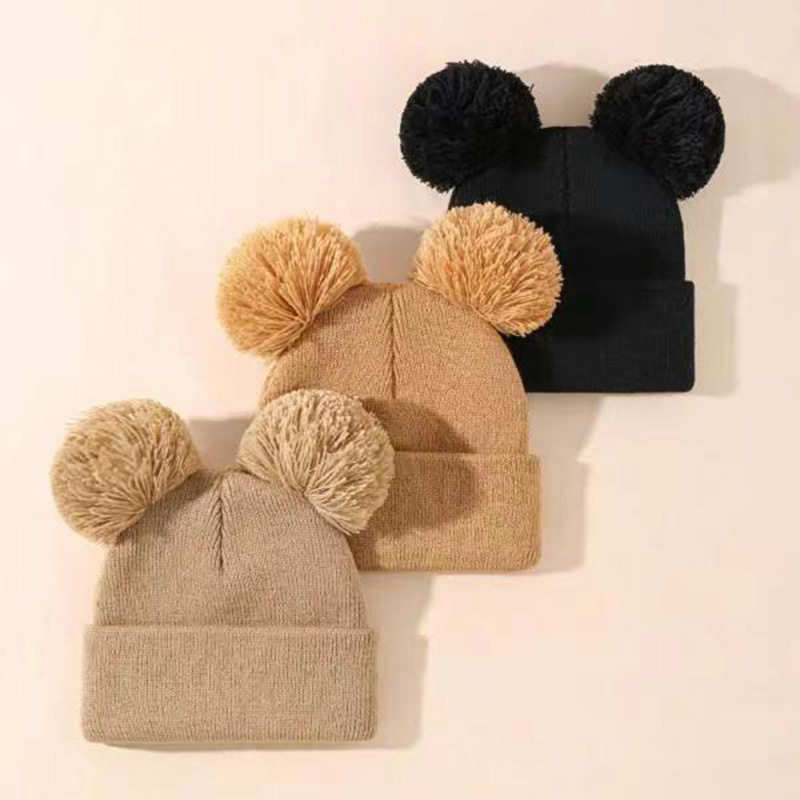 秋冬新款男童女童同款休闲简约百搭纯色双毛球针织帽（三组合）