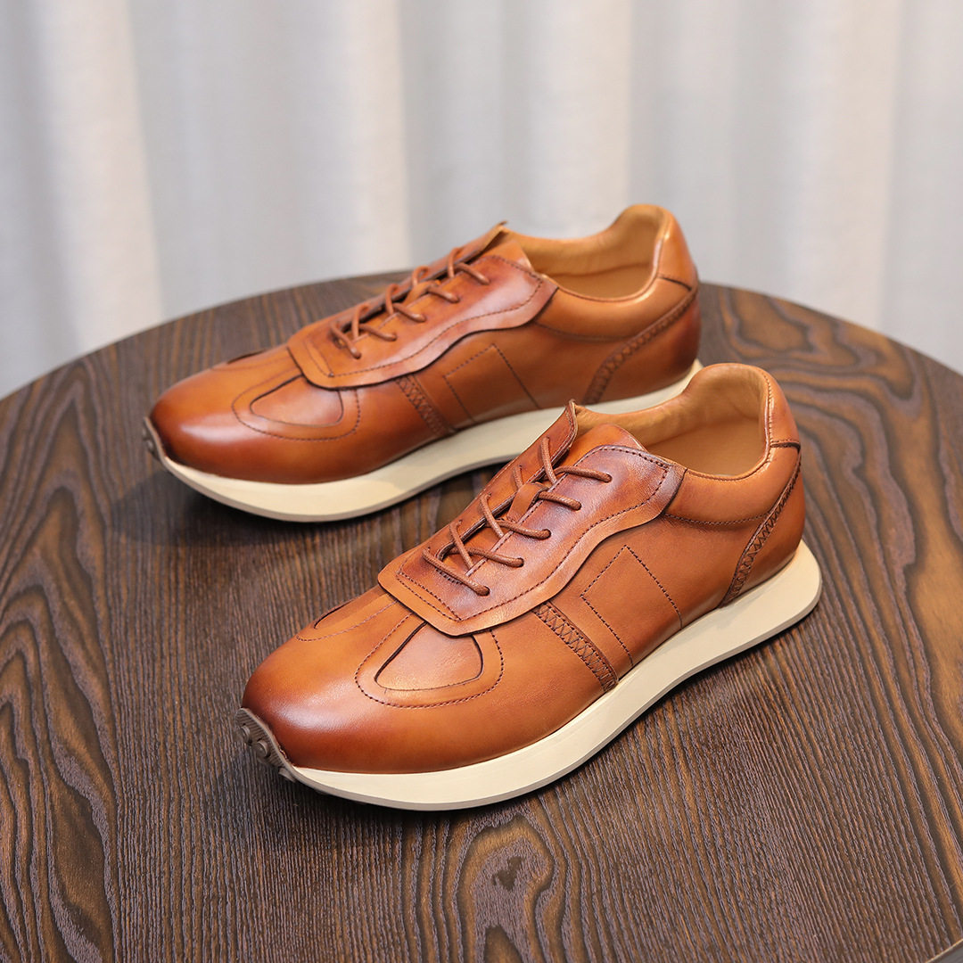 2026春款商务运动休闲皮鞋男式头层牛皮手工厚软底复古时尚德训鞋