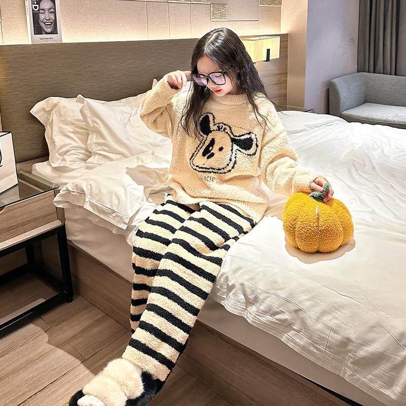 儿童睡衣女孩2025新款秋冬女大童珊瑚绒法兰绒女童冬季加厚家居服