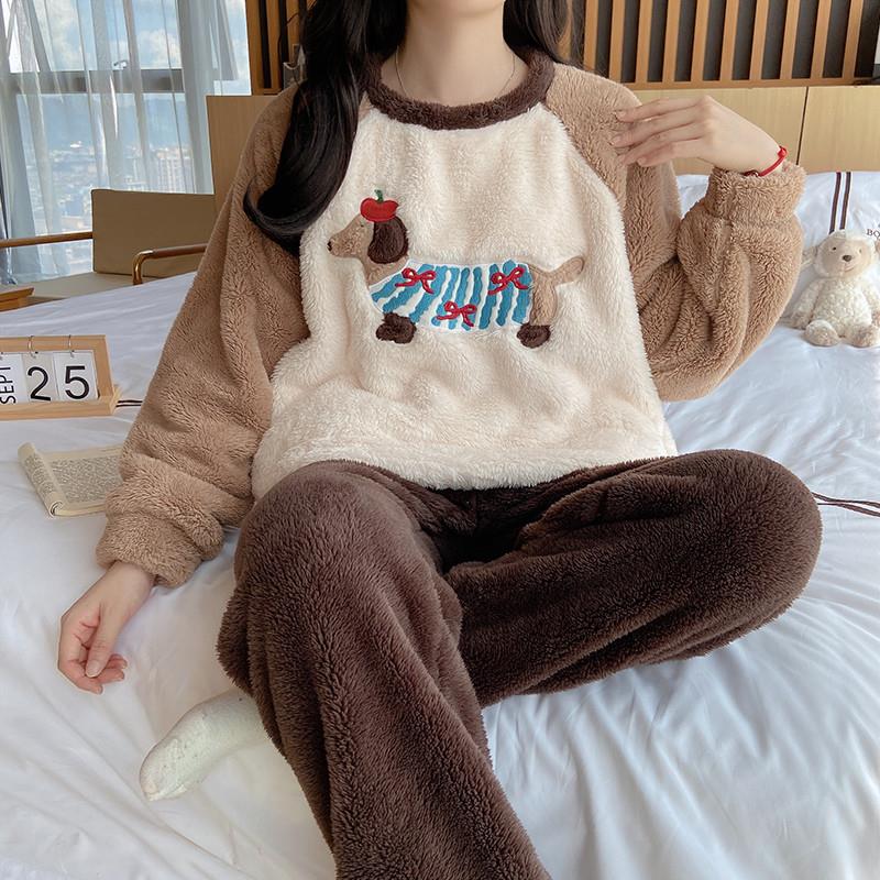 加绒加厚睡衣女款秋冬季珊瑚绒保暖可爱2024新款法兰绒家居服套装