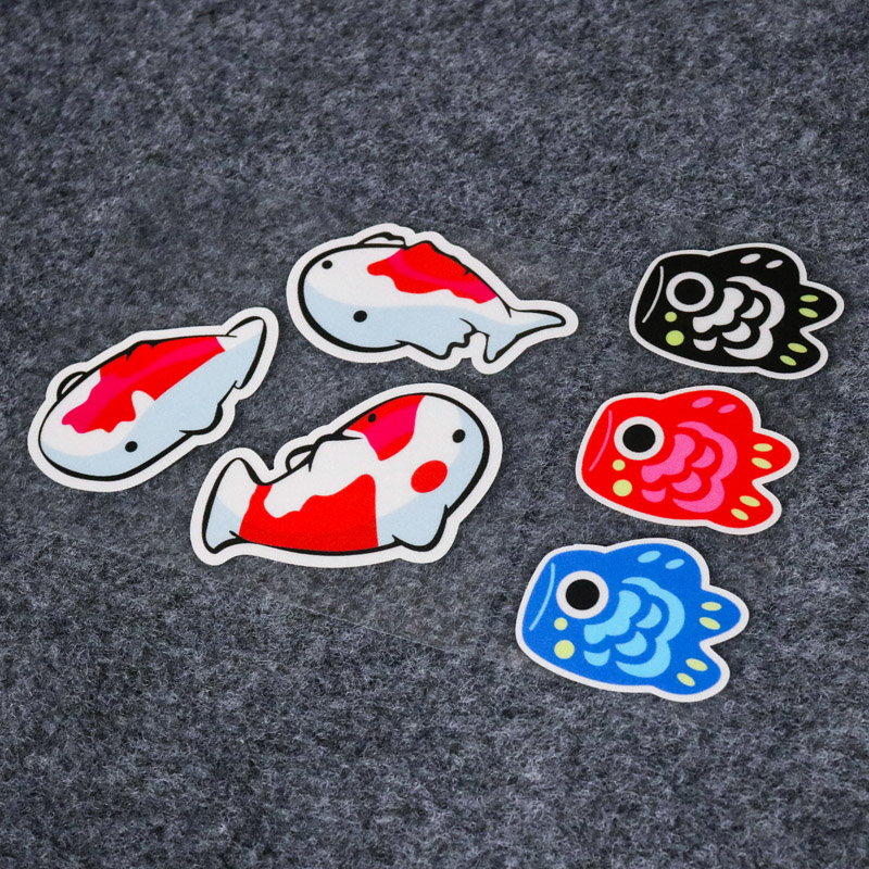 防水防晒材质锦鲤车贴