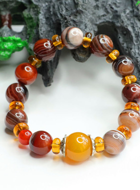 天然玛瑙手串俏色玉髓水晶手链气质时尚女神款百搭饰品送闺蜜礼物