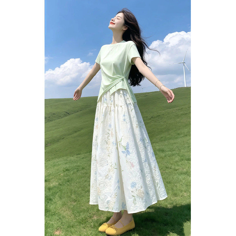 小个子韩系穿搭一整套碎花连衣裙女2026新款绝美美漂亮套装长裙夏