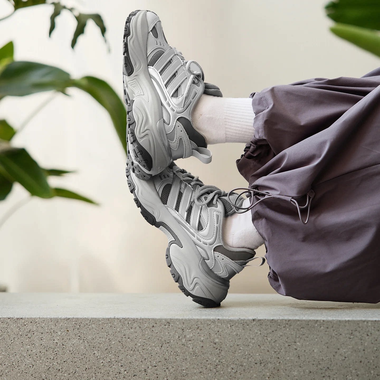 adidas 阿迪达斯SHADOW FEVER 「下班鞋」稳定缓震厚底网面老爹鞋