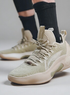 LiNing李宁 驭帅Ultra Low 防滑耐磨 低帮篮球鞋 男款 ABAU033-4