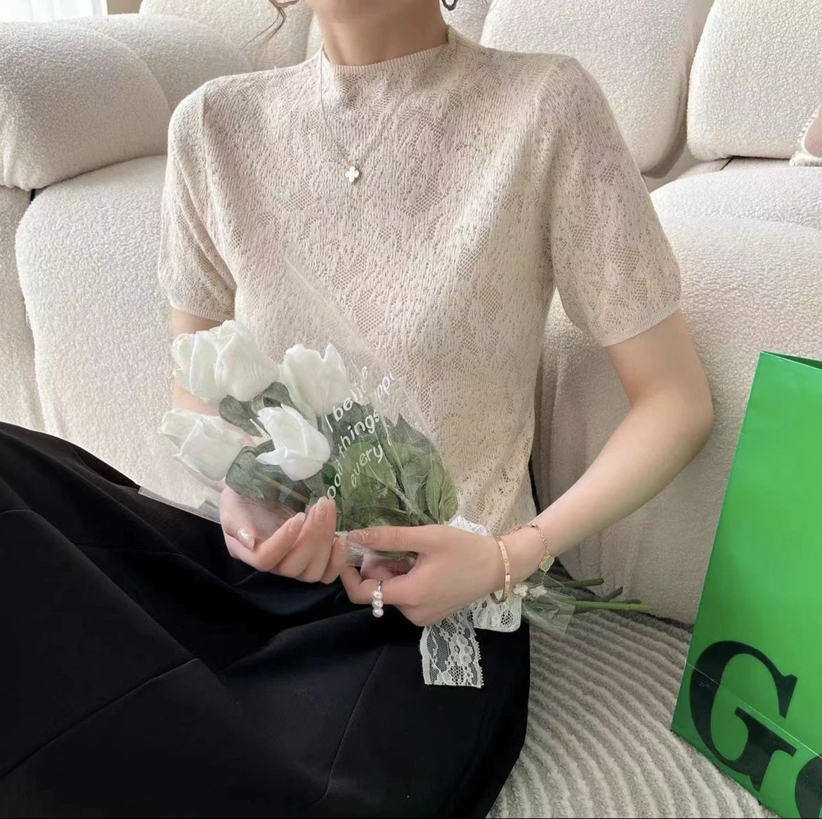 气质~精纺羊毛（短袖）T恤宽松修身显瘦圆领亮丝镂空亮丝针织衫