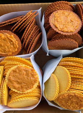 薄脆花生酱夹心饼干单独小包装网红解馋好吃高端零食休闲小吃食品