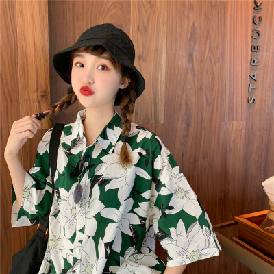2020夏天度假chic潮短袖上衣港风花衬衫港味印花衬衣