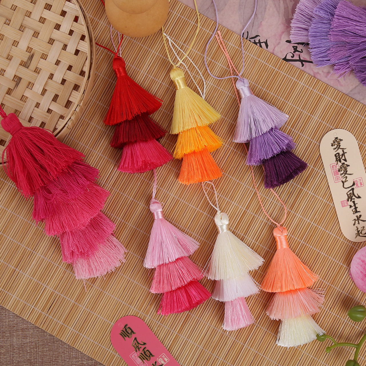 新年撞色三层流苏挂件彩色穗子多层流苏鲜花礼物配饰diy花艺资材,鲜花速递/花卉仿真/绿植园艺,花艺材料,淘宝优惠券,粉丝福利购,淘宝优惠卷