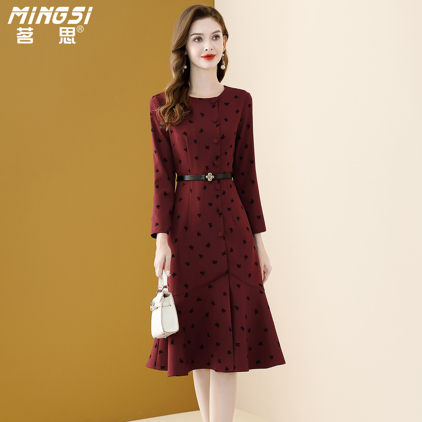 茗思优雅气质印花连衣裙女2025秋季新款修身显瘦中长款红色鱼尾裙
