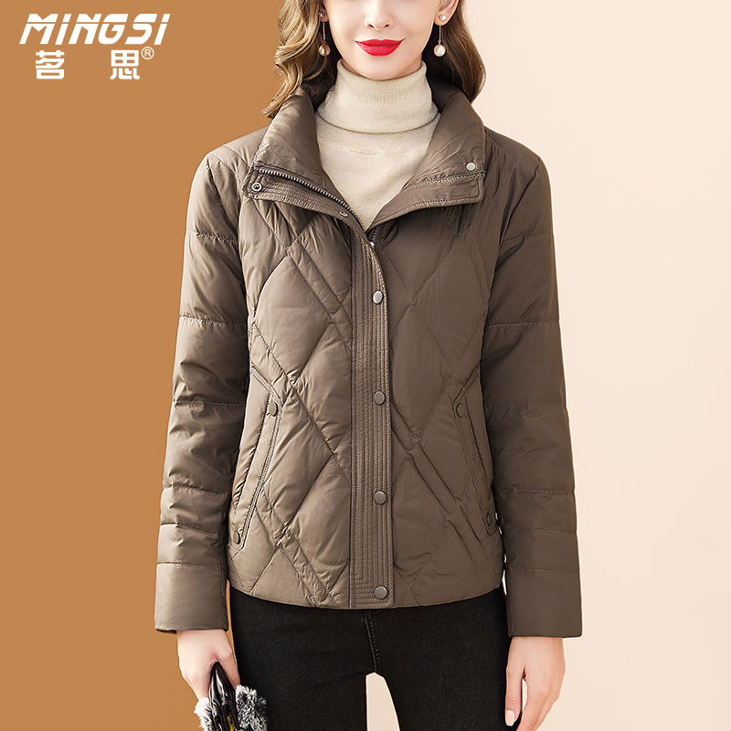 时尚翻领短款鸭绒轻薄保暖羽绒服