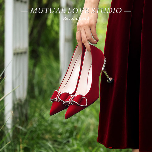 Mutuallove新娘婚鞋水钻蝴蝶结