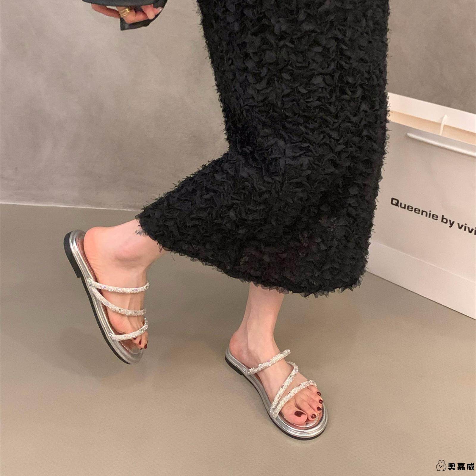 平底水钻高级感法式小凉拖鞋女鞋子2025新款秋季外穿百搭仙女凉鞋,女鞋,一字拖,淘宝优惠券,粉丝福利购,淘宝优惠卷