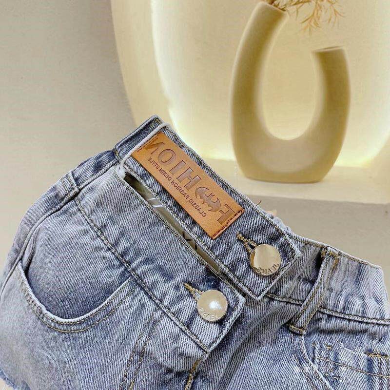 女童夏季薄款外穿短裤牛仔热裤毛边破洞夏显瘦百搭辣妹潮宽松洋气