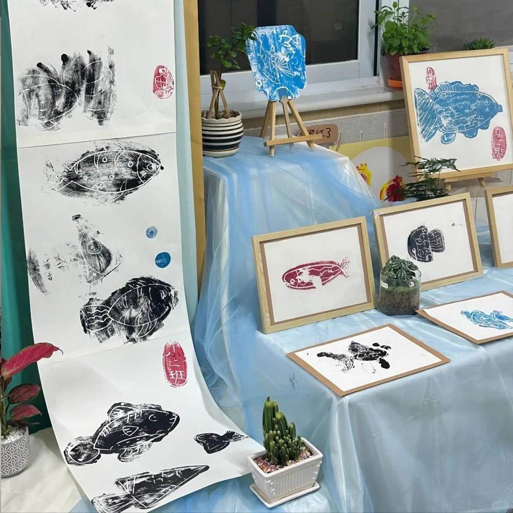 幼儿园非遗文化拓印画传统拓鱼创意美术画 儿童diy吹塑版画装饰画图片