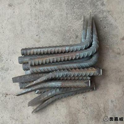 螺纹钢连接器手工锻打圆钢两头扁