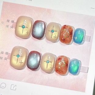 幻昼】玛卡巴卡手工穿戴甲星猫眼金绿蓝撞色琥珀秋冬美甲贴片短甲