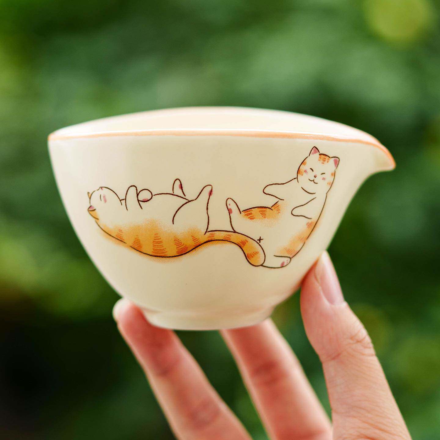 米黄釉招财橘猫公道杯陶瓷分茶器茶道公杯高档茶具配件茶海倒茶器