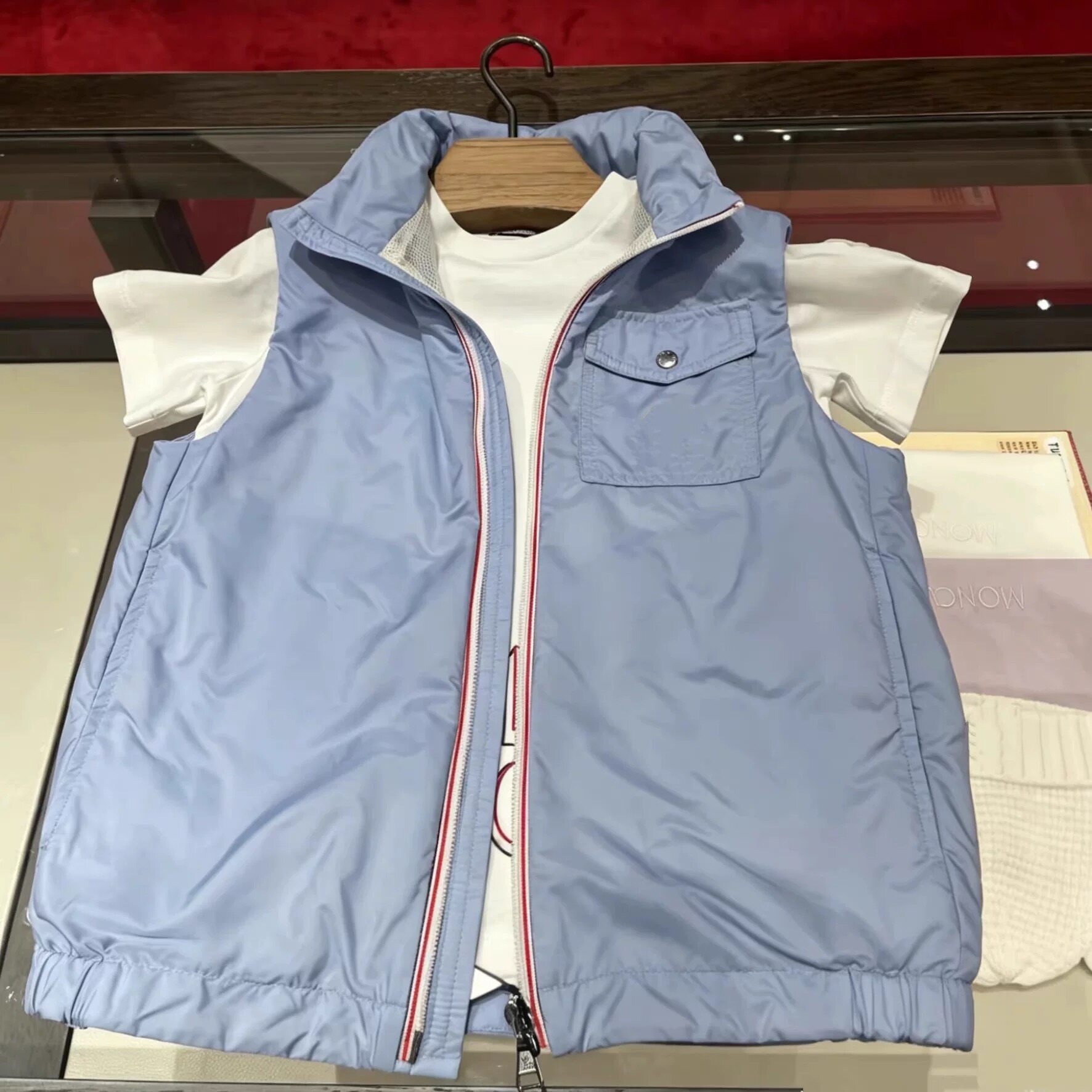 儿童速干马甲背心春夏新品中大童浅蓝百搭薄款口袋徽章背心外套