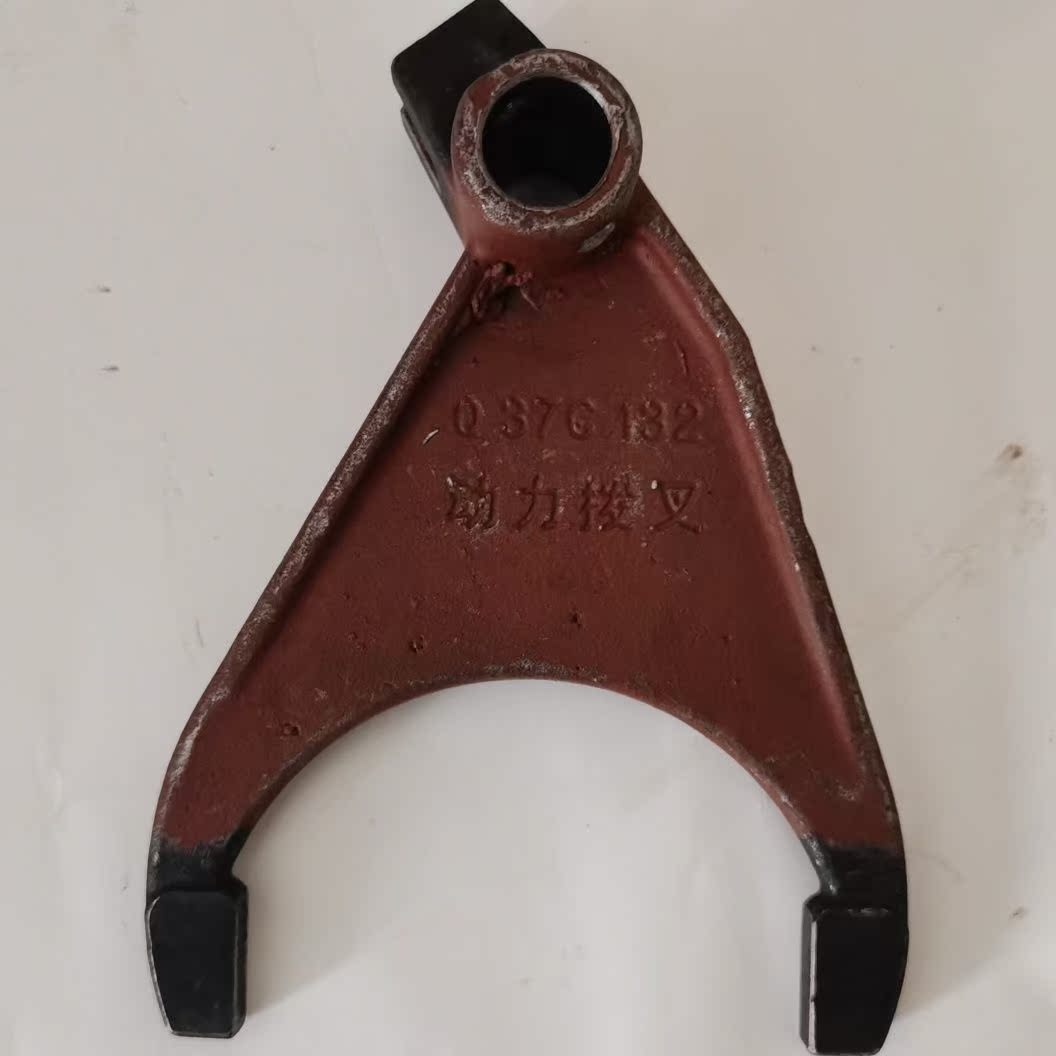 沃得拖拉机拨叉沃德配