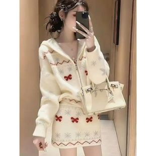 圣诞风针织上衣减龄半身裙两件套 女新款 韩系秋冬 chic针织套装