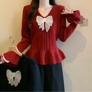 实拍2024秋冬新款 设计感小众亮丝蝴蝶结V领收腰显瘦针织上衣 大码