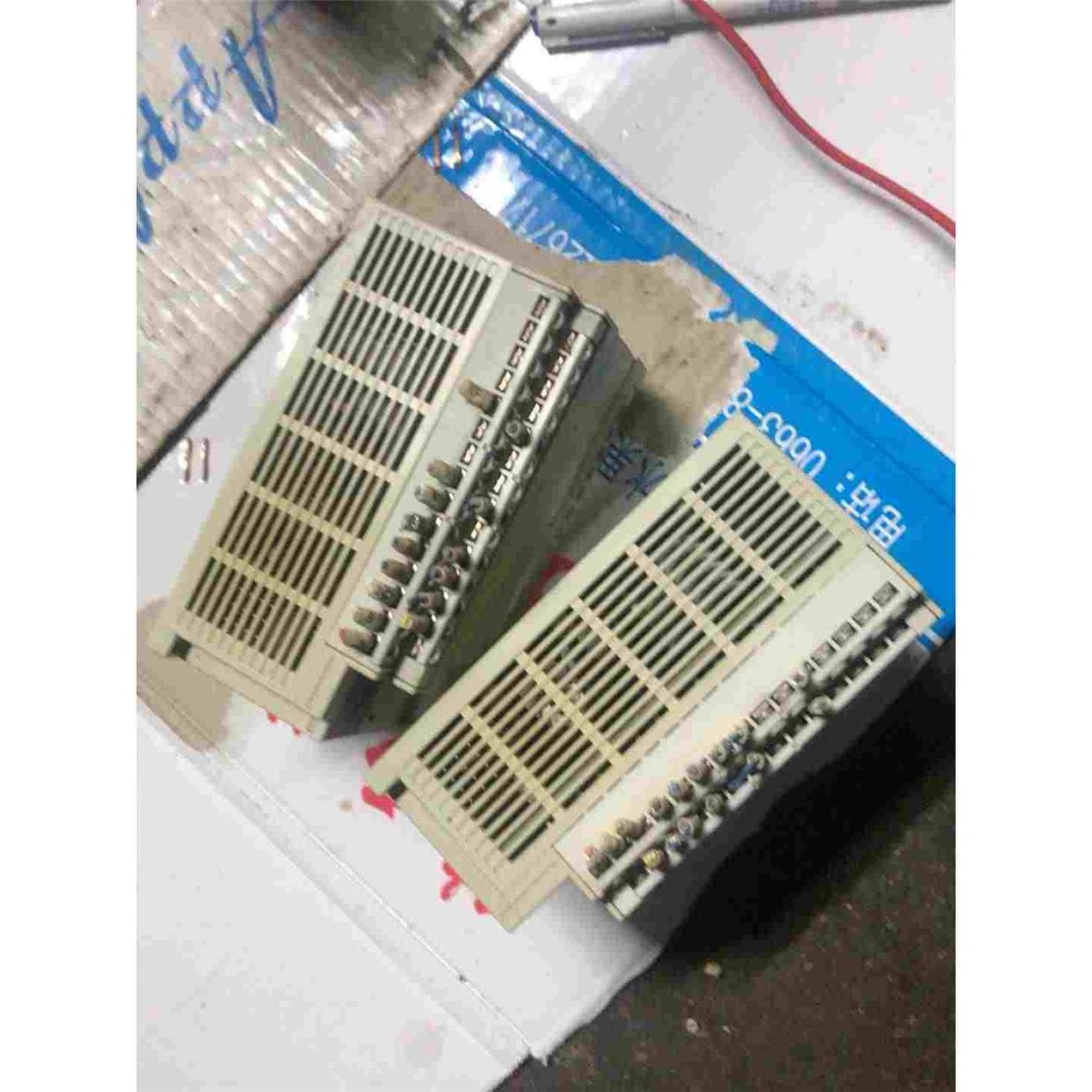 PLC、AFPX0L40MR一F刚刚从设备拆下来有需要的