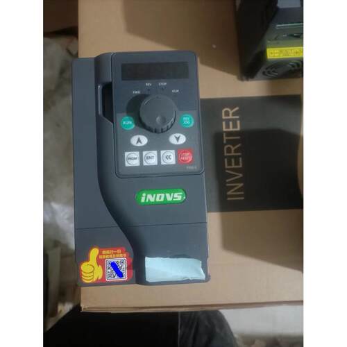 INDVS英捷思变频器Y900 Y900-M 0.75KW 1.5KW 2.2KW 220V 380V