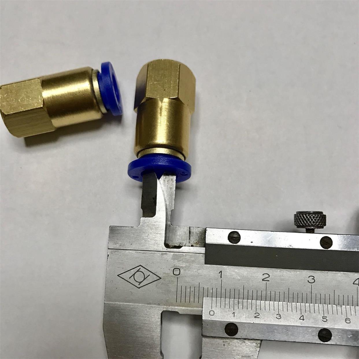 G1/8-8 一分插8mm 内螺纹一分牙 G1/8 另一边快接外径8mm的pu气管