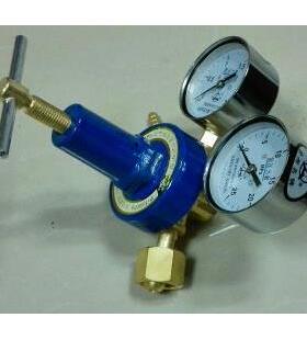 全铜阀体氧气表减压器 yqy-07 2.5-25mpa 进口螺纹G5/8