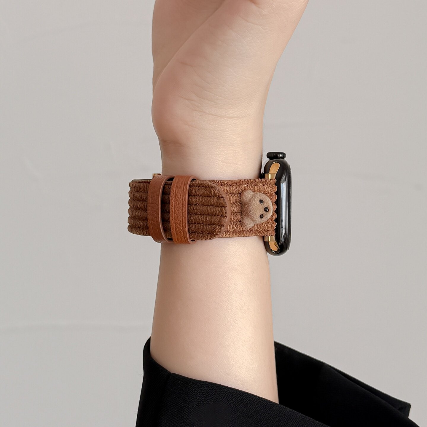 适用苹果手表S11表带灯芯绒小熊