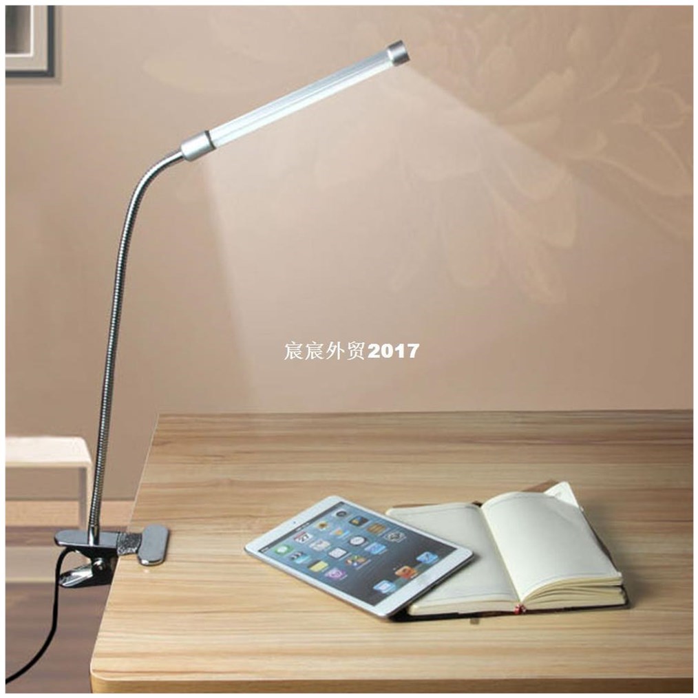 Eye Protection LED Clamp Liht Study Lamp with USB Charin