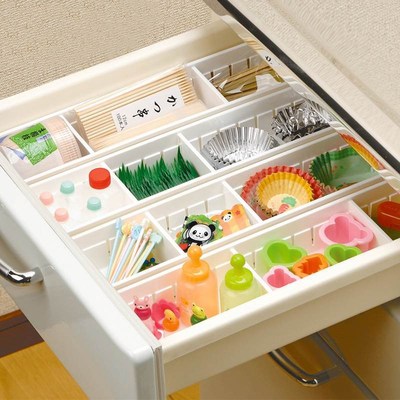 Kitchen drawer separate boxes inside ambry chopsticks