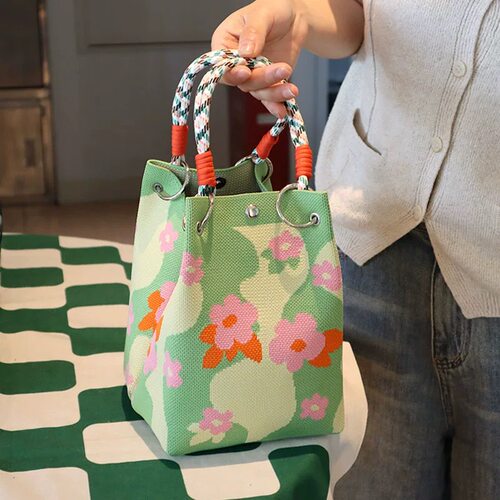 手提包上班通勤水桶包