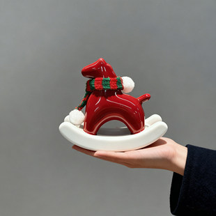 陶瓷小马摆件马年吉祥物桌面装饰摆件新年创意国风高档精致茶宠