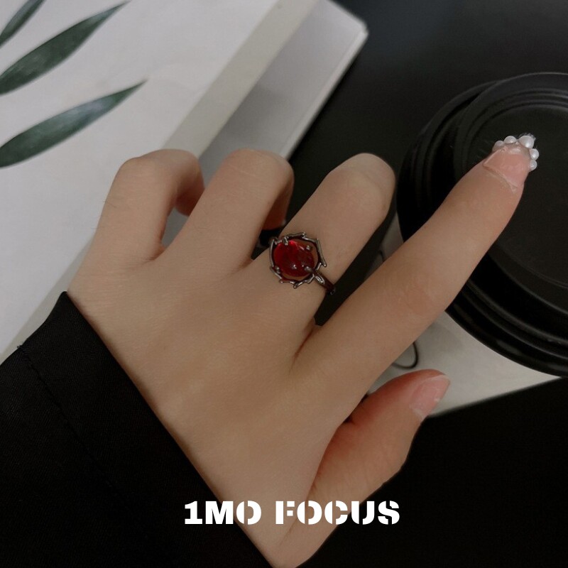 1MOFOCUS石榴红锆石戒指