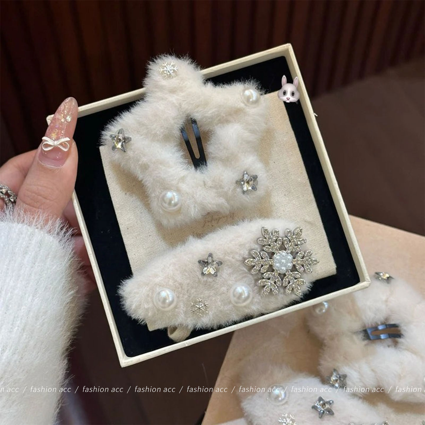 冬日氛围感纯白雪花五角星星毛绒绒BB夹可爱甜美侧边边夹刘海夹女