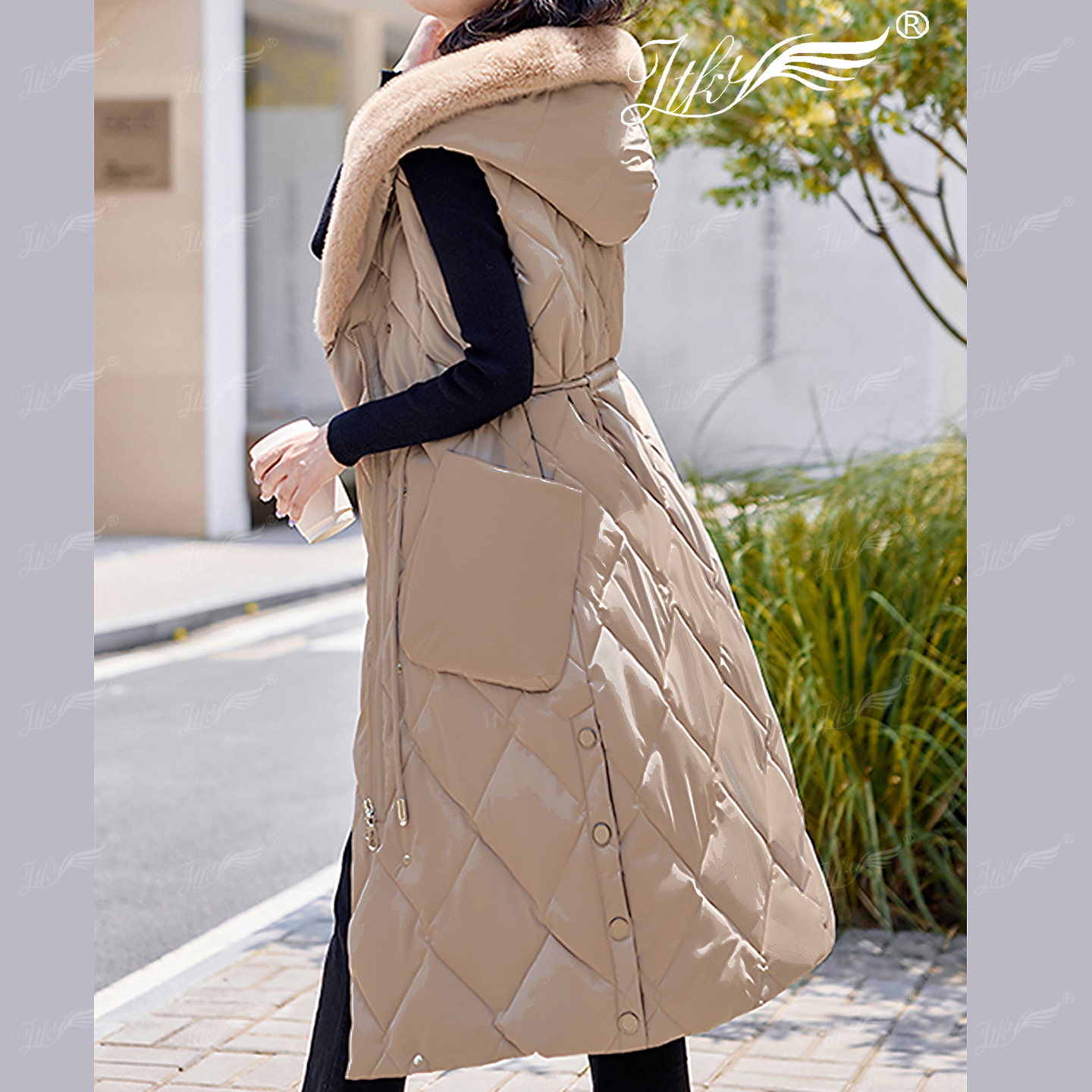 新款纯色百搭长款连帽棉服马甲