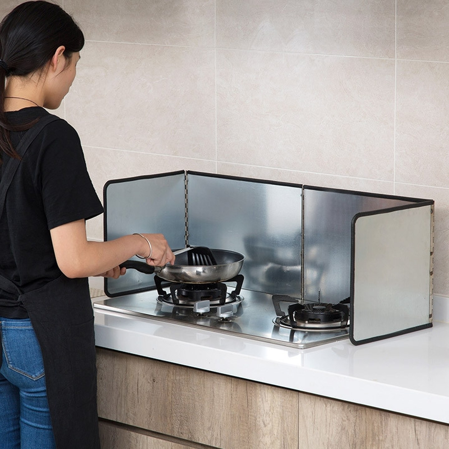 厨房灶台防油挡板铝箔煤气挡油板炒菜防油溅日式耐高温隔油隔热板,厨房/烹饪用具,防油挡板,淘宝优惠券,粉丝福利购,淘宝优惠卷