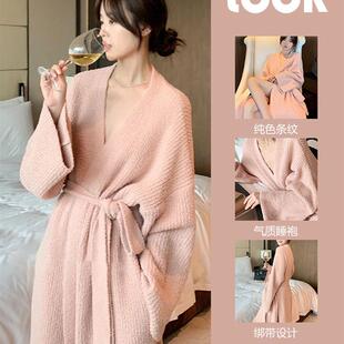 新款 睡衣冬季 羊毛衬里加厚长毛绒针织家居服睡 高级珊瑚绒女式 韩式