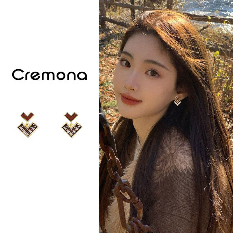 复古港风爱心耳钉女2025年新款潮小众设计感耳坠耳环气质纯银耳饰,饰品/流行首饰/时尚饰品新,耳钉,淘宝优惠券,粉丝福利购,淘宝优惠卷