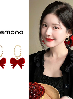 红色蝴蝶结耳环2026新款爆款轻奢高级感耳坠小众独特甜美新年耳饰