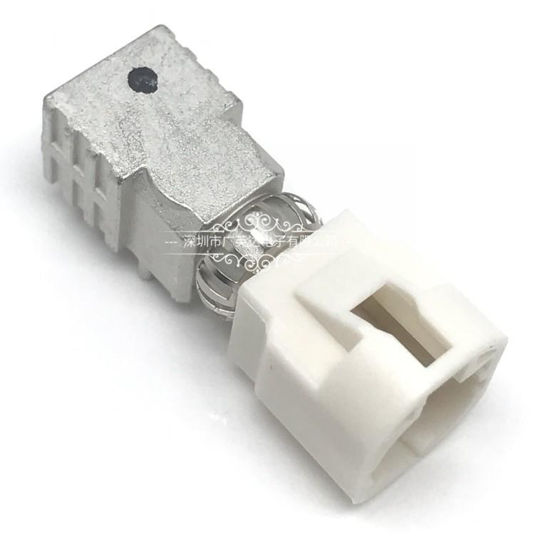 Rosenberger罗森伯格 汽车收音FAKRA四轴HSD4公座 D4S20Y-40MA5-B