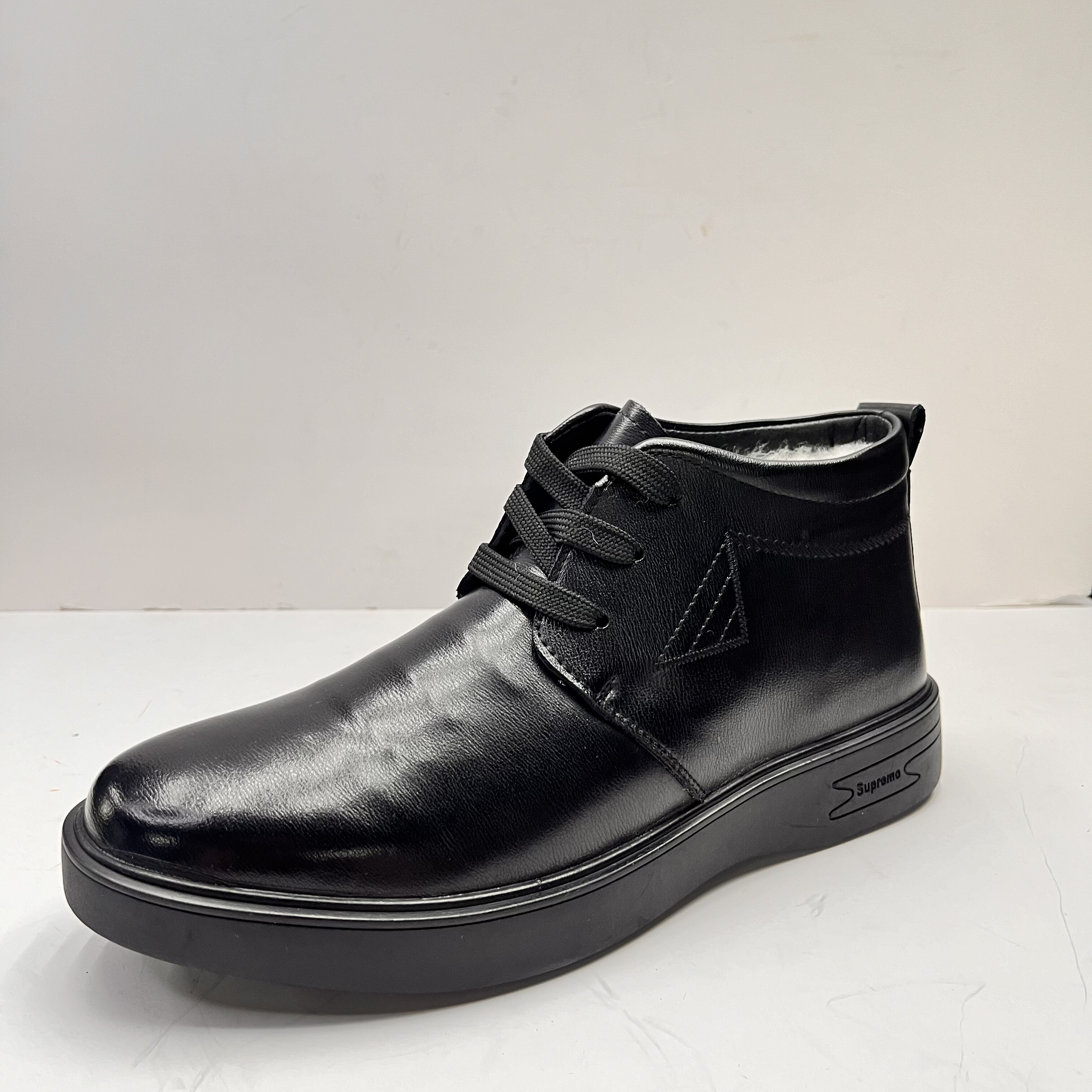 9302爸爸牛皮男羊毛系带商务中帮加厚皮毛一体男皮鞋橡胶底